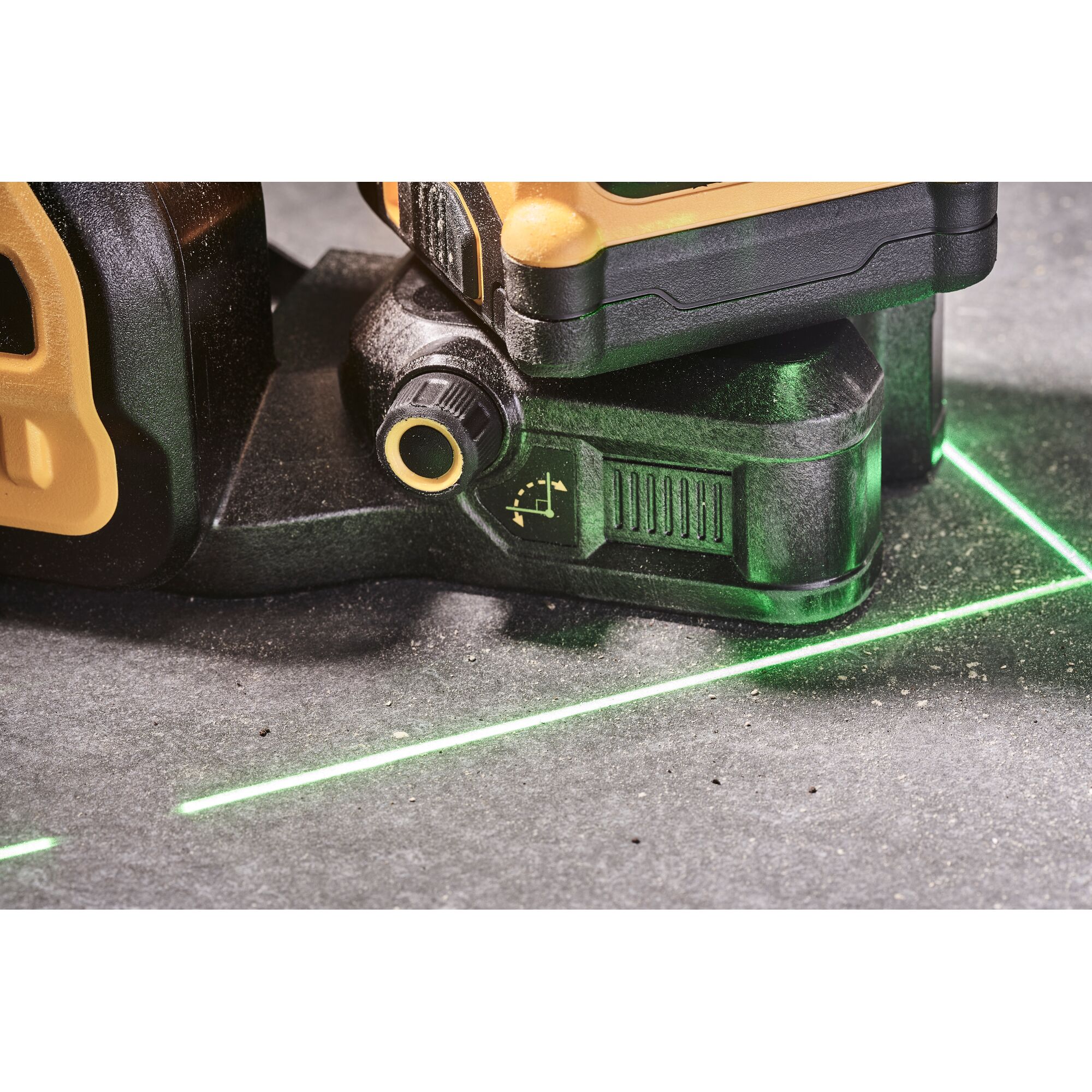 Laser Chữ Thập Xanh 12V/18V 3X360 (không có pin)
